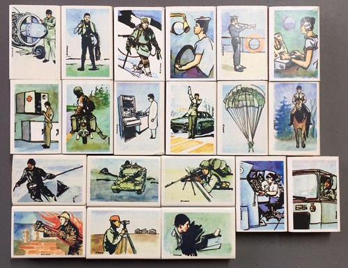 Lot boîtes - de, 20